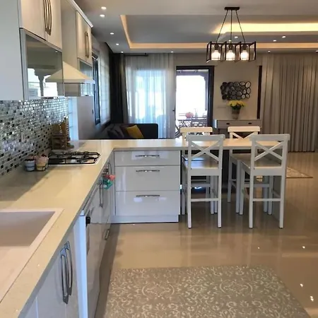 וילה Havuzlu Ultra Lux Cesme Merkezde *