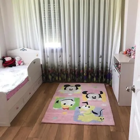 Havuzlu Ultra Lux Cesme Merkezde וילה